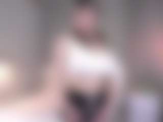 Live cam show with MaileBroeker - Big Tits Curvy on chickslive.net