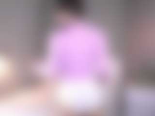 Live cam show with MaileBroeker - Big Tits Curvy on Lustler
