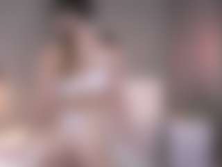 MaileBroeker's Live Sex Cam Show
