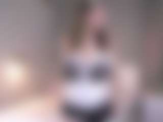 MaileBroeker's Live Sex Cam Show