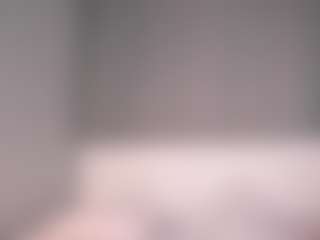 Live cam show with MaileBroeker - Big Ass MILF on Gym Cam Girls