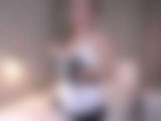 MaileBroeker's Live Sex Cam Show
