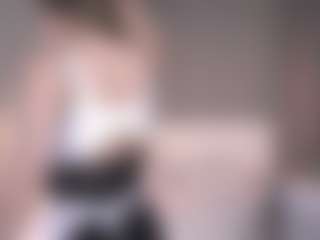 Live cam show with MaileBroeker - Brown Hair Teen (18+) on EXY