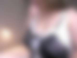 MaileBroeker's Live Sex Cam Show
