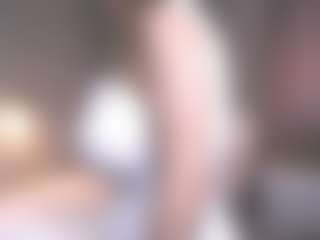 Live cam show with MaileBroeker - Strip Mature on slutload