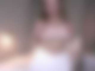 MaileBroeker's Live Sex Cam Show