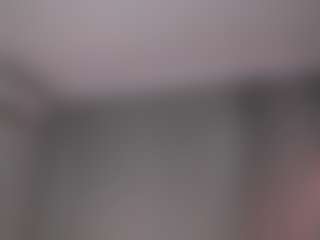 MaileBroeker's Live Sex Cam Show