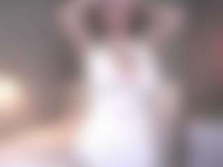 MaileBroeker's Live Sex Cam Show