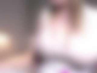 MaileBroeker's Live Sex Cam Show