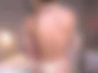 MaileBroeker's Live Sex Cam Show