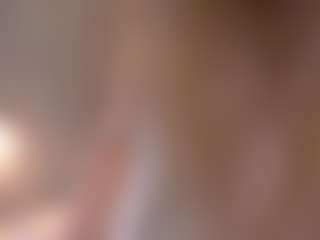 MaileBroeker's Live Sex Cam Show