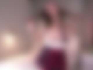MaileBroeker's Live Sex Cam Show