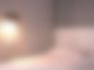 Live cam show with MaileBroeker - Average on Camsoda