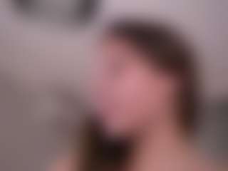 MaileBroeker's Live Sex Cam Show