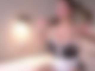 MaileBroeker's Live Sex Cam Show