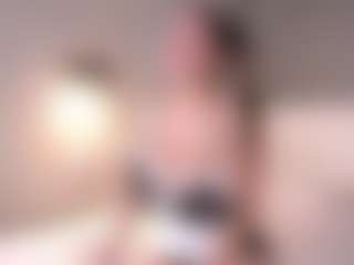 Live cam show with MaileBroeker - Full Nudity on liverealitysex.com
