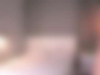Live cam show with MaileBroeker - Strip Brown Hair on Camsoda