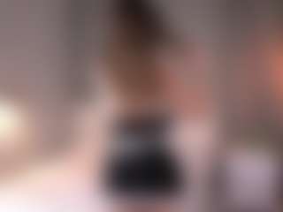 Live cam show with MaileBroeker - Big Tits MILF on Camsoda