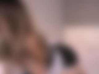 Live cam show with MaileBroeker - Petite Young Adult on Camsoda