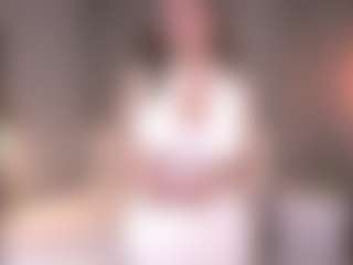 Live cam show with MaileBroeker - Spy MILF on Milfs Live