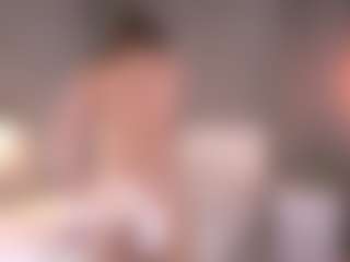 MaileBroeker's Live Sex Cam Show