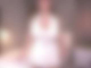 MaileBroeker's Live Sex Cam Show