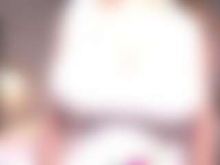 Live cam show with MaileBroeker - Petite Teen (18+) on Camsoda