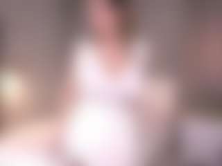 MaileBroeker's Live Sex Cam Show