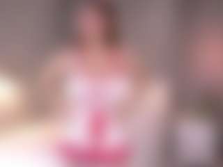 Live cam show with MaileBroeker - Squirt Curvy on Milfs Live