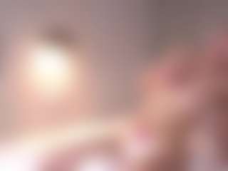 Live cam show with MaileBroeker - Lush Mature on alttransgirls