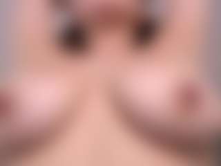 MaileBroeker's Live Sex Cam Show