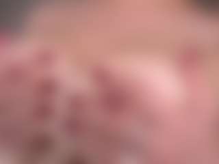 MaileBroeker's Live Sex Cam Show