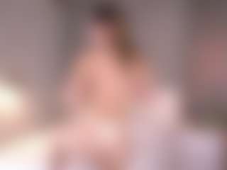MaileBroeker's Live Sex Cam Show
