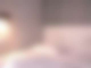 Live cam show with MaileBroeker - College MILF on Camsoda