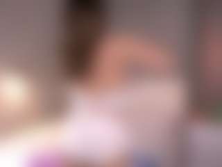 Live cam show with MaileBroeker - Brown Hair MILF on sexylive.show