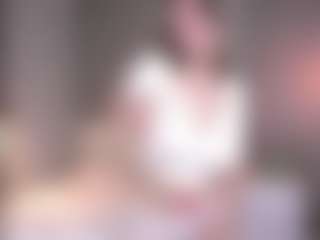 MaileBroeker's Live Sex Cam Show