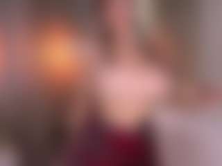 Live cam show with MaileBroeker - College Mature on Camsoda