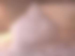 Live cam show with MaileBroeker - College MILF on Camsoda
