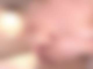 Live cam show with MaileBroeker - Small Tits Mature on SinfulBabes