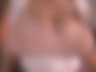 Live cam show with MaileBroeker - Mature Young Adult on TastyBlacksLive
