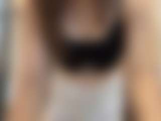Live cam show with MiaThorburn - New Big Ass on intimatelivegirls.com