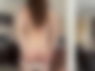 MiaThorburn's Live Sex Cam Show