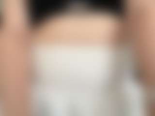 MiaThorburn's Live Sex Cam Show