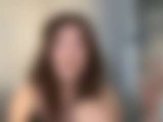 MiaThorburn's Live Sex Cam Show