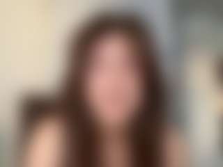 MiaThorburn's Live Sex Cam Show