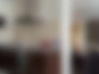Live cam show with MiaThorburn - Big Tits Brown Hair on livesuperchat.net