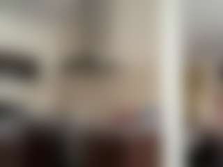 MiaThorburn's Live Sex Cam Show