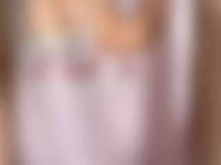 MiaThorburn's Live Sex Cam Show