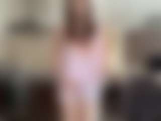 MiaThorburn's Live Sex Cam Show