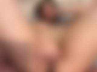 MiaThorburn's Live Sex Cam Show